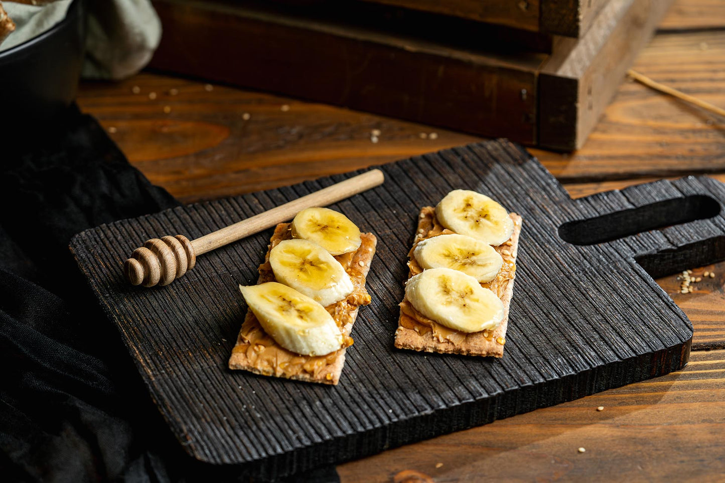 Whole Wheat Sesame Cracker